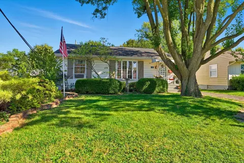 1304 Byron Ave, Columbus, OH 43227