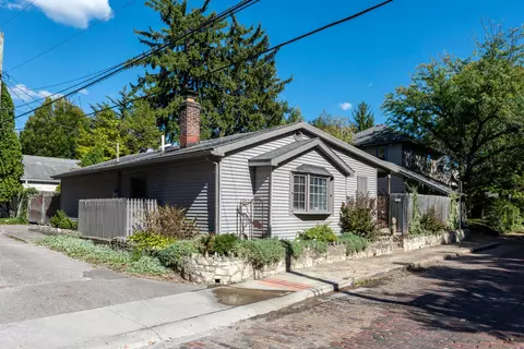 320 E Columbus St, Columbus, OH 43206