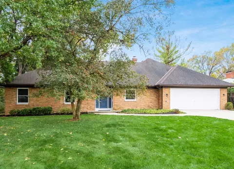 845 Skylark Ln, Columbus, OH 43235