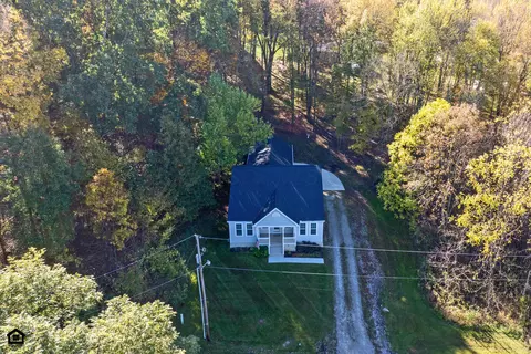 387 Valleyridge Dr, Howard, OH 43028