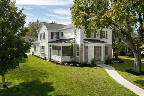 1565 Berkshire Rd, Columbus, OH 43221