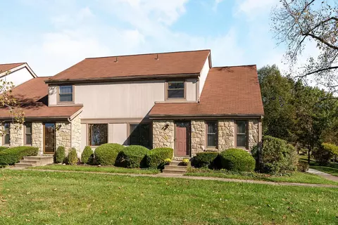 6207 Roxburgh Ct #16D, Columbus, OH 43213