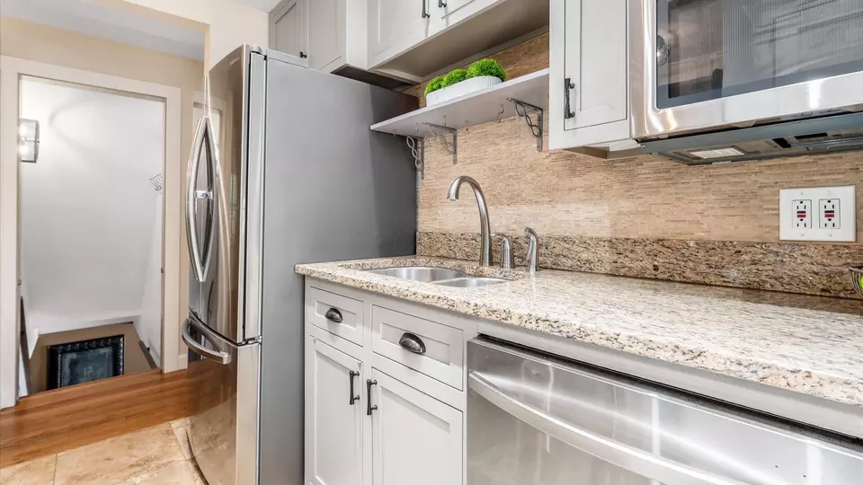 Kitchen - 343 W Maple St, Granville, OH 43023 photo 5 of 5