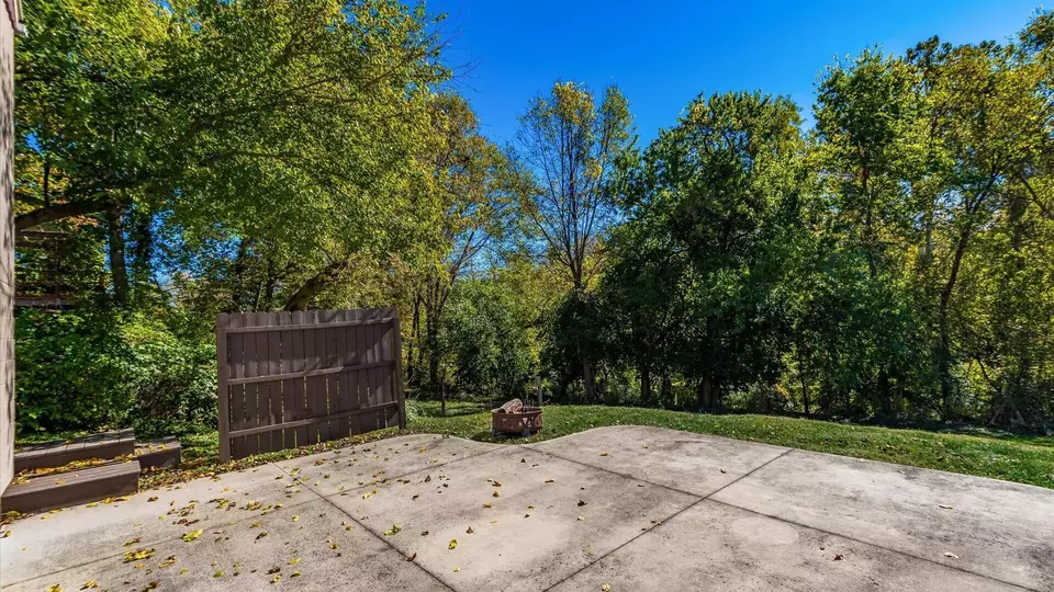 Exterior - 343 W Maple St, Granville, OH 43023 photo 8 of 11