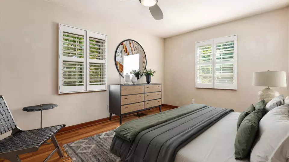 Bedroom - 343 W Maple St, Granville, OH 43023 photo 3 of 8