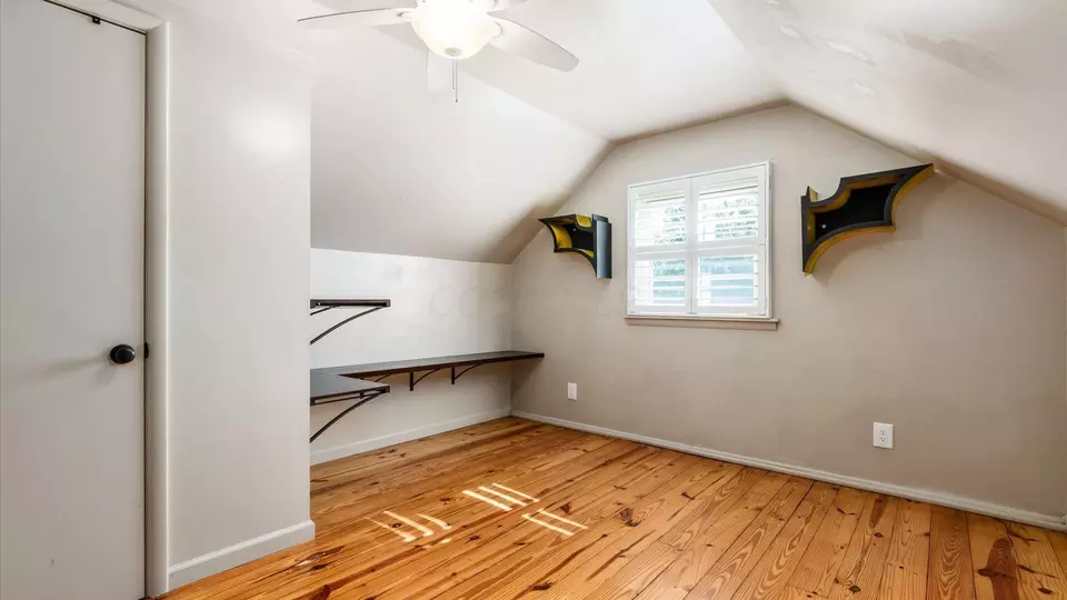 Bedroom - 343 W Maple St, Granville, OH 43023 photo 8 of 8