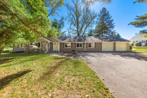 2715 Ione Ct, Columbus, OH 43235
