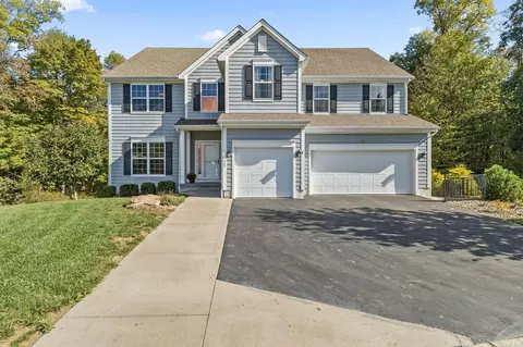 465 Hawking Dr, Galena, OH 43021