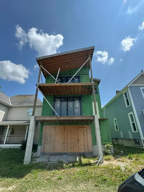 222 N 17th St, Columbus, OH 43203
