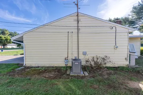 Exterior - 71 Barb Ave, Heath, OH 43056 photo 12 of 13