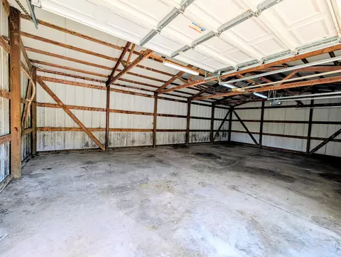 24440 Sisk Rd, Circleville, OH 43113 photo 32