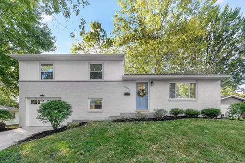 905 Caniff Rd, Columbus, OH 43221