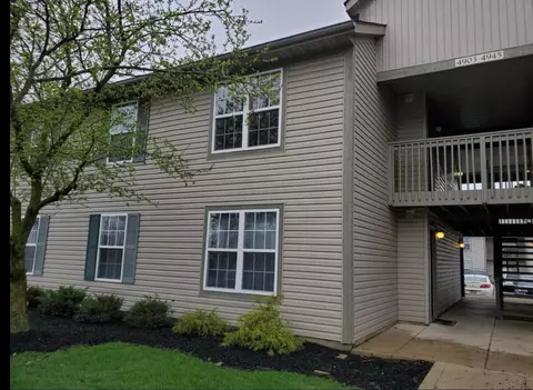 4927 Emerald Lakes Blvd, Powell, OH 43065