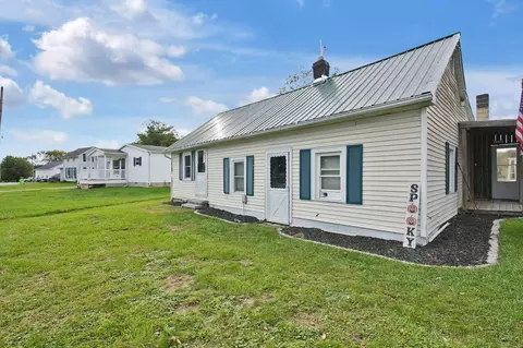 Exterior - 29907 Jackson Rd, Kingston, OH 45644 photo 3 of 6