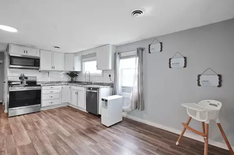 Kitchen - 29907 Jackson Rd, Kingston, OH 45644 photo 3 of 3
