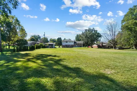 Exterior - 26 Thomaston Trl, Springfield, OH 45503 photo 10 of 17