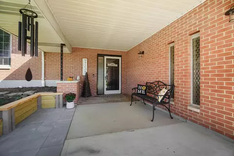 Exterior - 26 Thomaston Trl, Springfield, OH 45503 photo 8 of 17