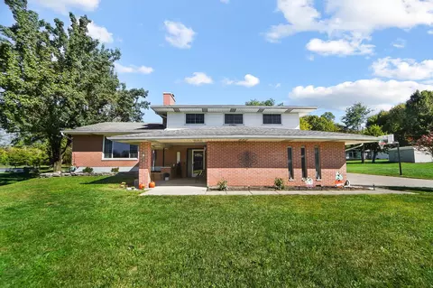 Exterior - 26 Thomaston Trl, Springfield, OH 45503 photo 5 of 17