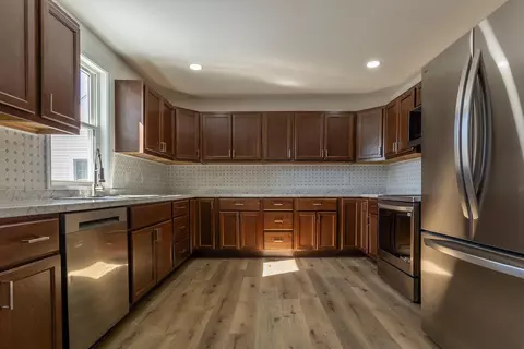 Kitchen - 1408 E Wheeling St, Lancaster, OH 43130 photo 1 of 2