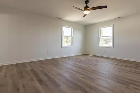 Bedroom - 1408 E Wheeling St, Lancaster, OH 43130 photo 2 of 9