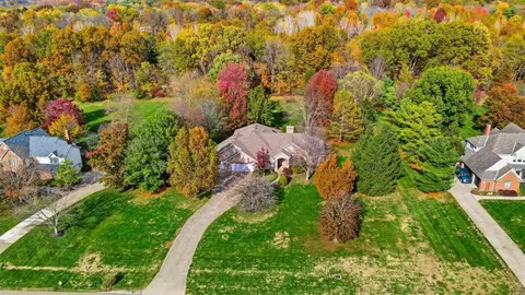 9877 Hoover Woods Rd, Galena, OH 43021