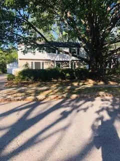 218 Darbyhurst Rd, Columbus, OH 43228