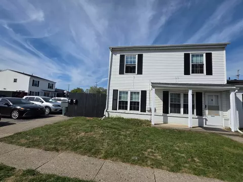 2450 Winding Hills Ct, Columbus, OH 43224