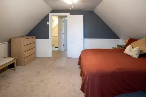 Bedroom - 229 E William St, Delaware, OH 43015 photo 3 of 4