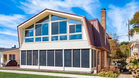 13252 W Bank Dr NE, Millersport, OH 43046