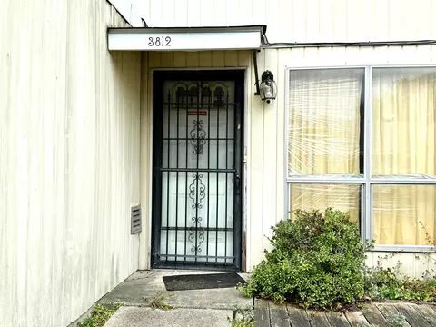 3812 Charbonnett Ct #4E, Columbus, OH 43232