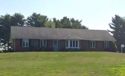 4468 Pine Hills Ct NW, Carroll, OH 43112