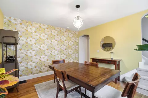 Dining - 30 E Markison Ave, Columbus, OH 43207 photo 2 of 2