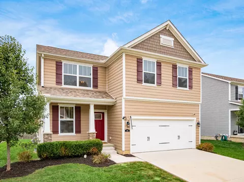 159 Marblewood Dr, Delaware, OH 43015