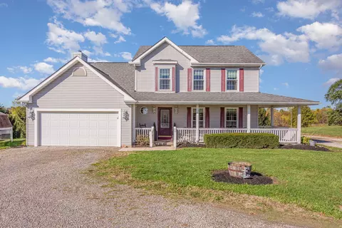 7663 Richland Rd NE, Rushville, OH 43150
