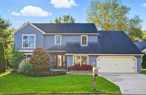 5927 Saint Fillans Ct W, Dublin, OH 43017