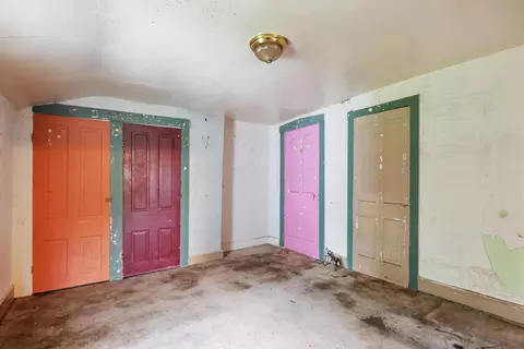 Bedroom - 551 E Main St, Circleville, OH 43113 photo 1 of 4