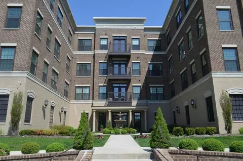 1670 E Broad St #306, Columbus, OH 43203
