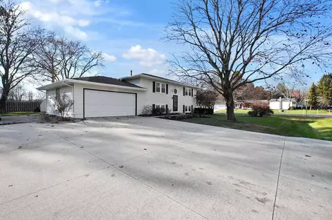 282 River Forest Rd, Pataskala, OH 43062 photo 2