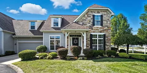 11 Murphys View Pl, Powell, OH 43065