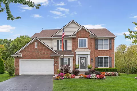 2103 Chicory Ct, Lewis Center, OH 43035