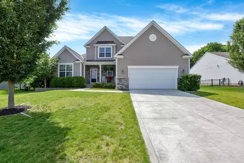 Exterior - 549 Crestview Dr, Lithopolis, OH 43136 photo 12 of 23