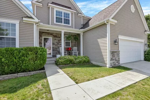 Exterior - 549 Crestview Dr, Lithopolis, OH 43136 photo 14 of 23
