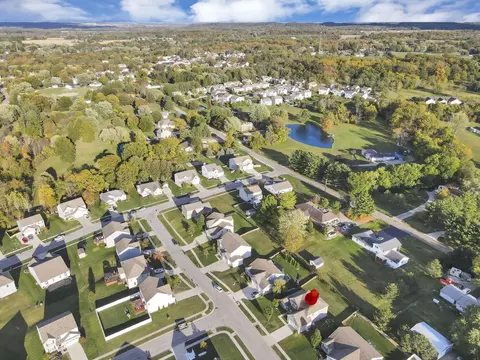 View/Area - 549 Crestview Dr, Lithopolis, OH 43136 photo 8 of 17