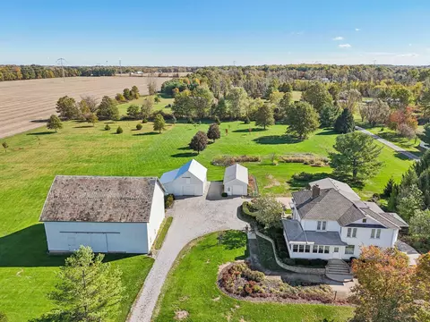 733 S State Route 605, Sunbury, OH 43074