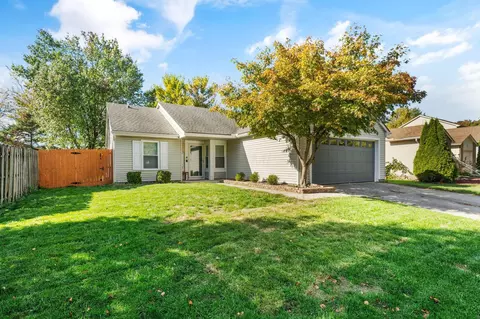 5937 Meadowsglen Dr, Dublin, OH 43017