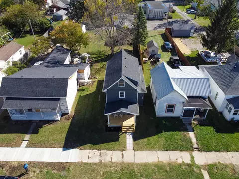 509 E Paint St, Washington Court House, OH 43160