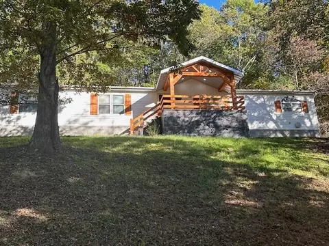 366 Lewis Rd, Jackson, OH 45640