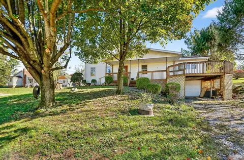 106 Jane Dr, Mcarthur, OH 45651 photo 4