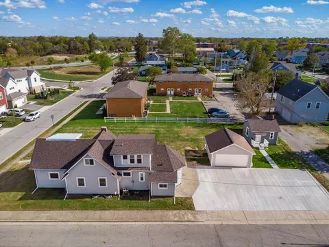 3543 Cleveland Ave, Grove City, OH 43123