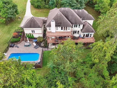 8322 Benson Rd, Carroll, OH 43112